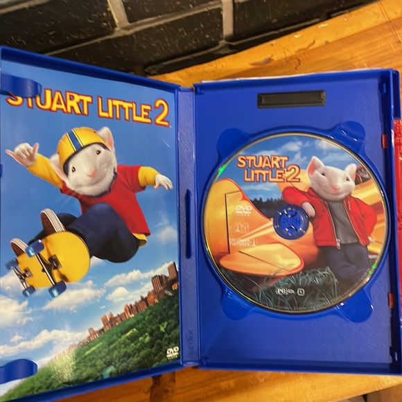 Stuart Little 2 & Everyone’s Hero DVD’s - Picture 2 of 7